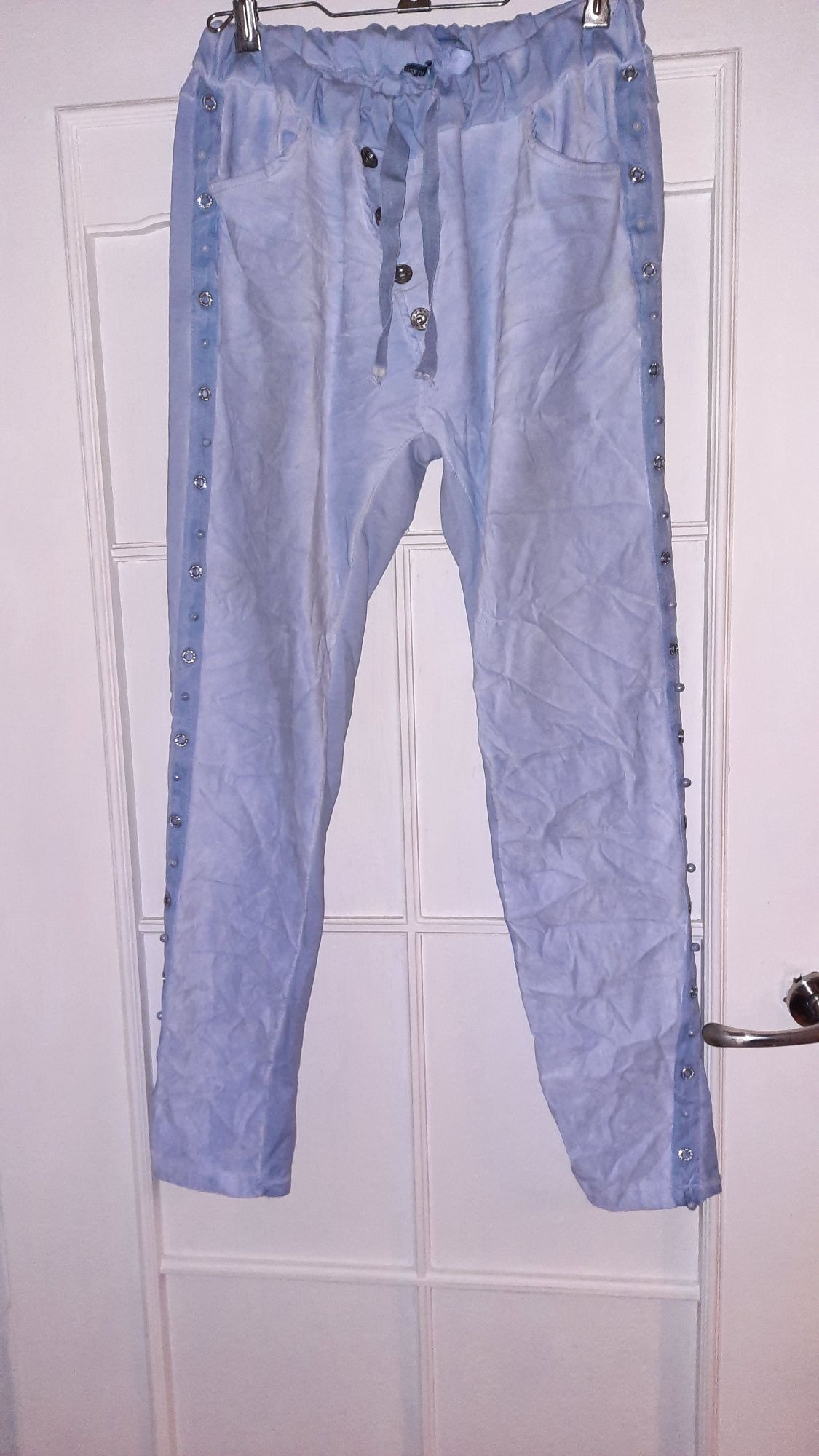 Spodnie a' la jeans koraliki ozdobne