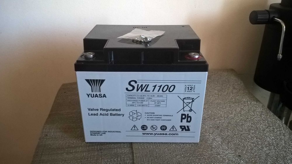 Гелевый аккумулятор Yuasa 12v  39,6 Ah.