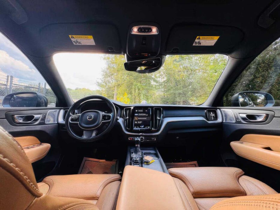 Volvo XC60      2019