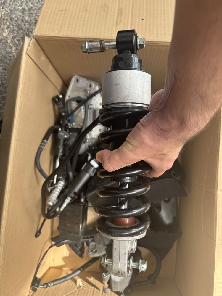 Pecas Yamaha Niken Mt-09 Tracer