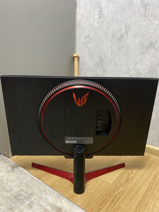 Монітор LG 27 дюймів 144гц