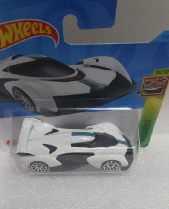 Mclaren solus GT hot wheels