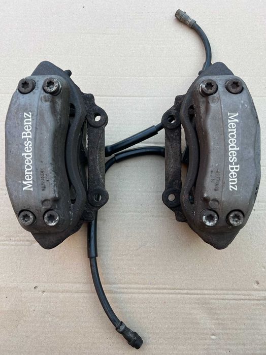 Суппорт передній лівий правий Brembo W211 W220 W219 W215