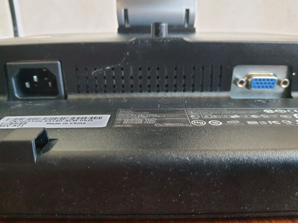 Монитор Dell E178FPc- 499грн