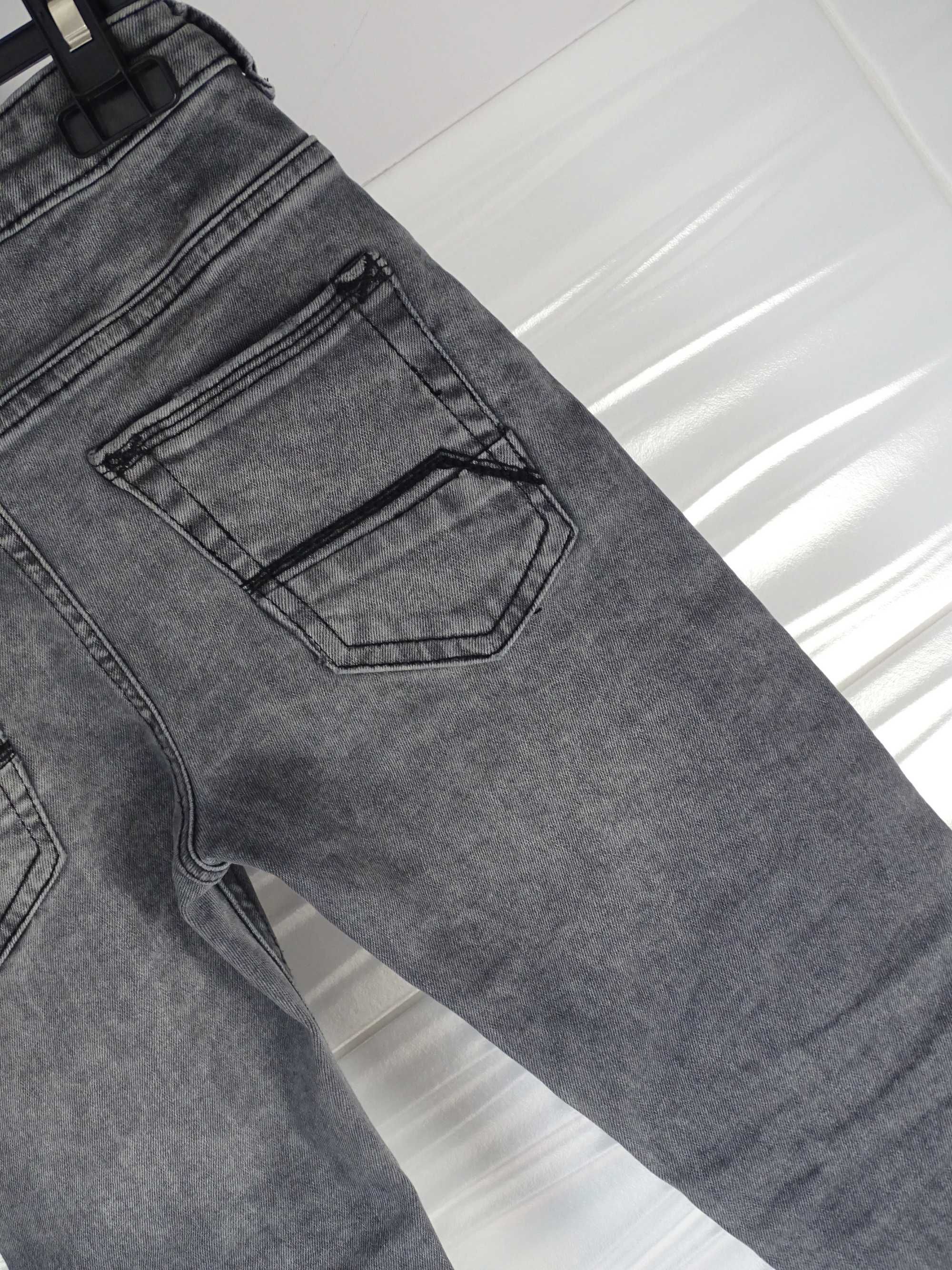 Spodnie Reserved r.110 jeansy idealne