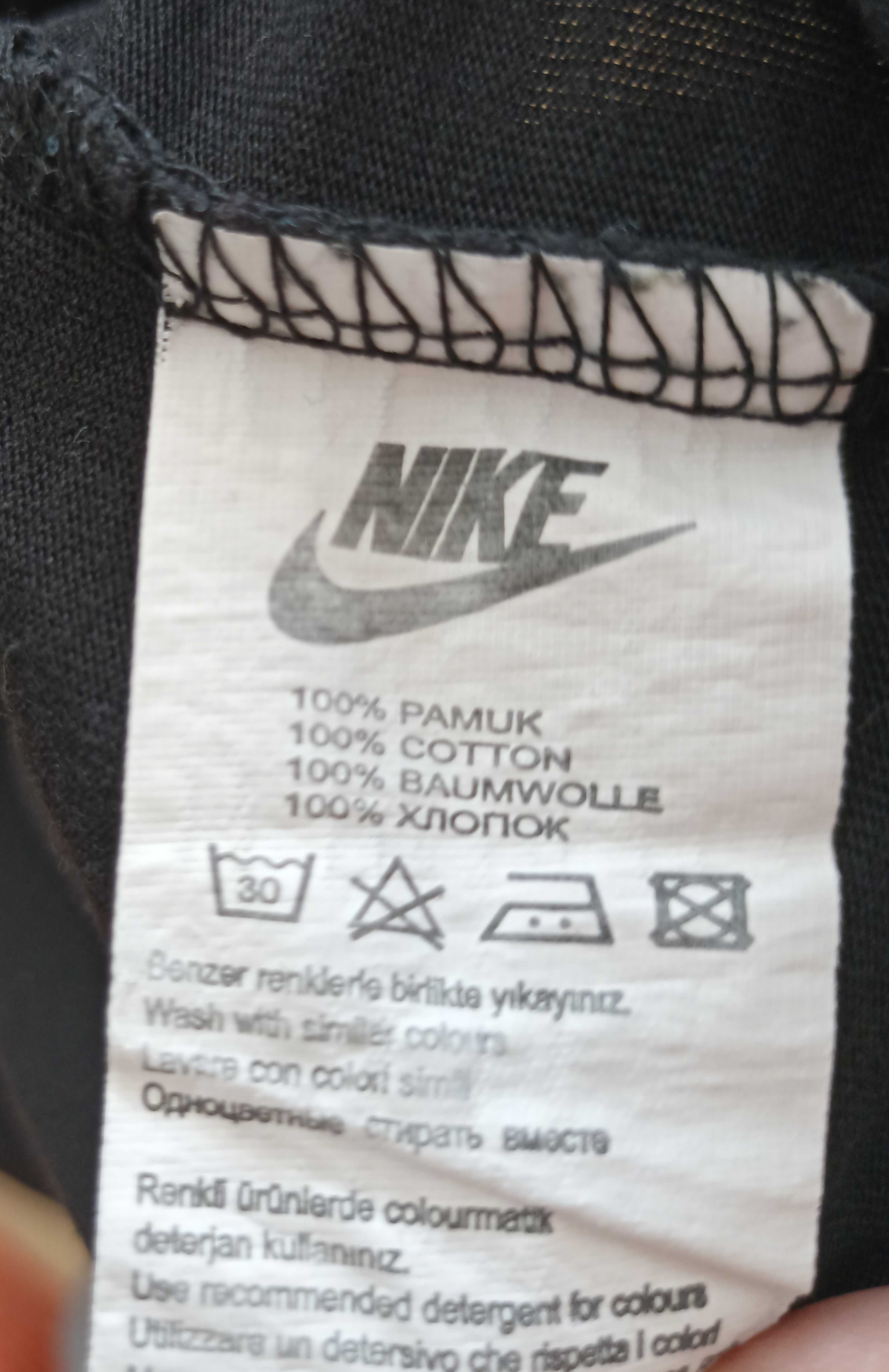 Nike czarny t-shirt kolabo supreme jordan L