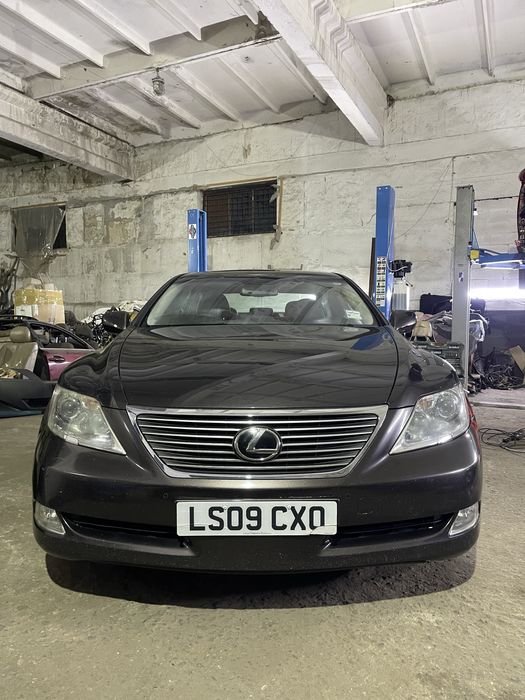 Разборка Lexus Ls460.Автовыкуп.Запчасти,капот,крыло,бампер,двигатель