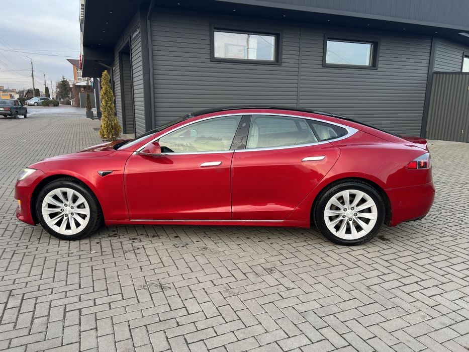 Тесла s 2018 75D Tesla S dual motor