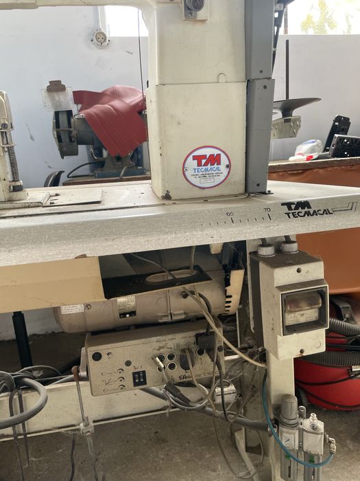 Maquina costura de coluna pfaff