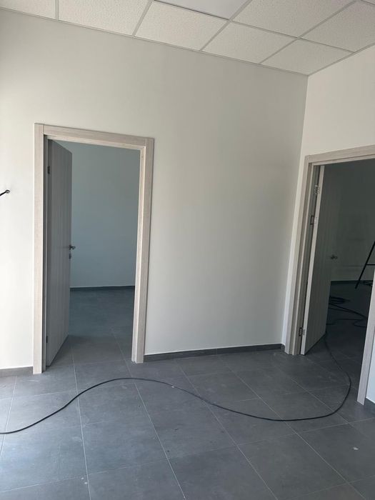 Виробниче приміщення. Центр. Офіс