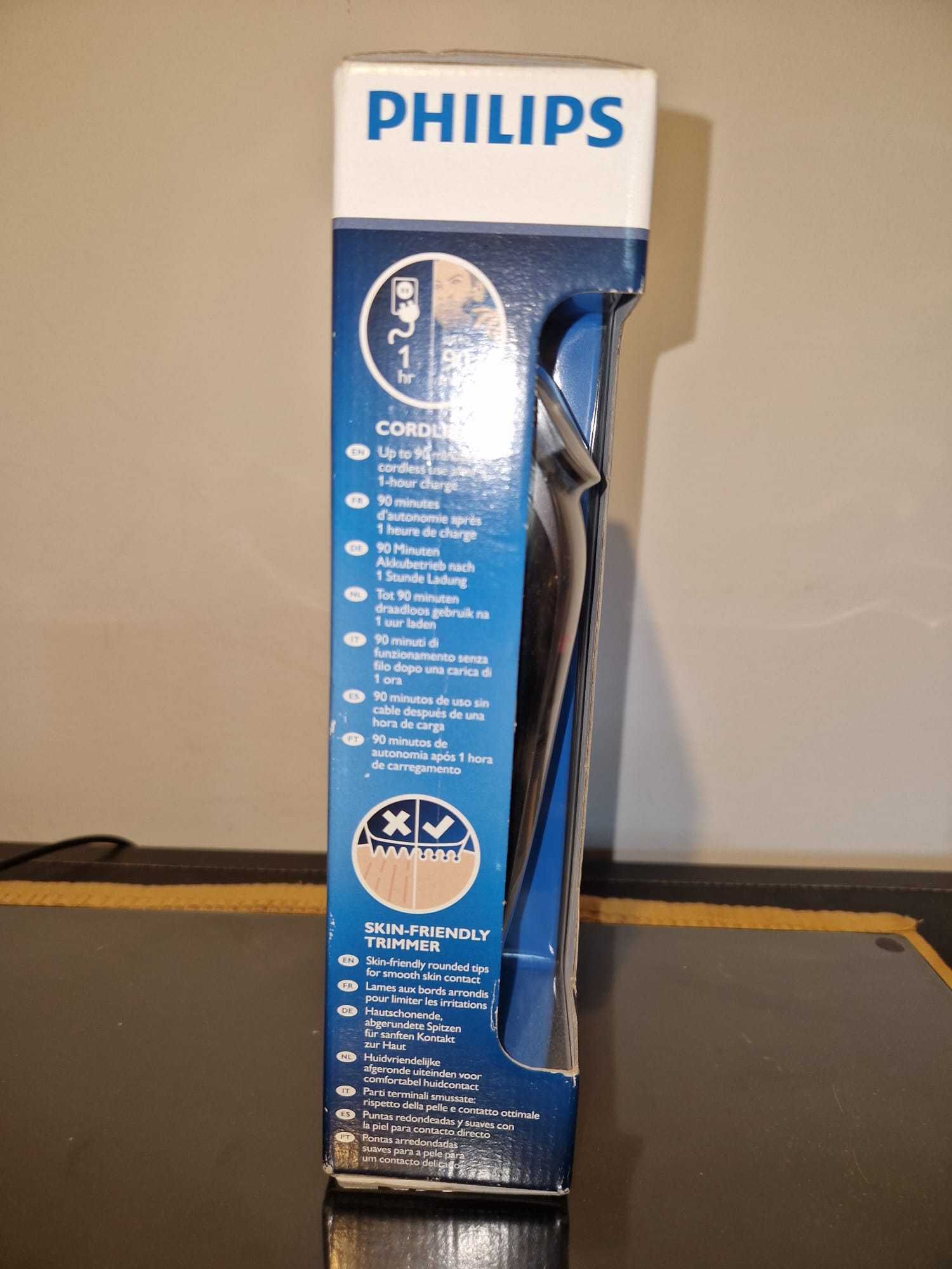 Aparador de barba Philips serie 3000 novo