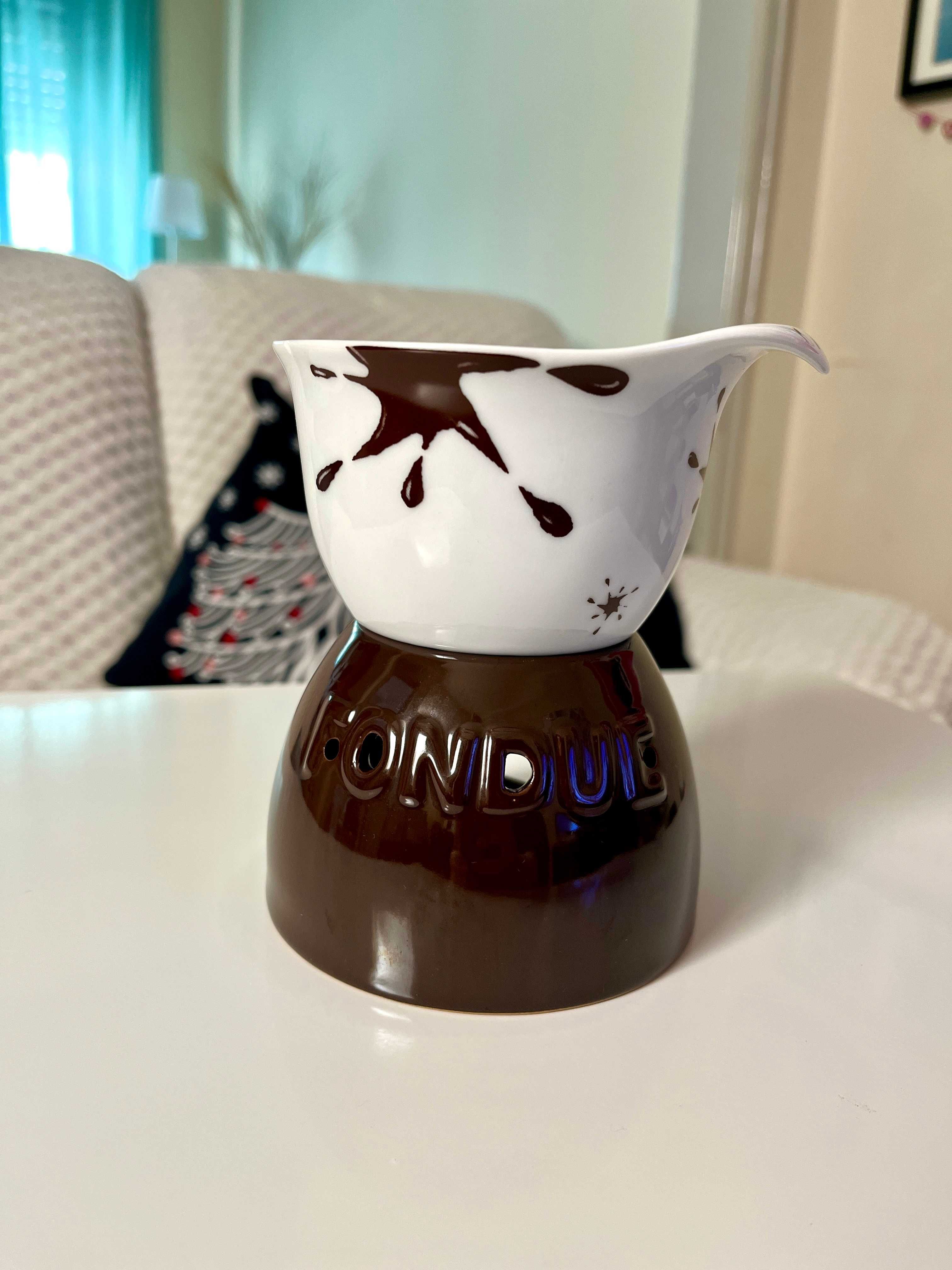Fondue de chocolate em cerâmica
