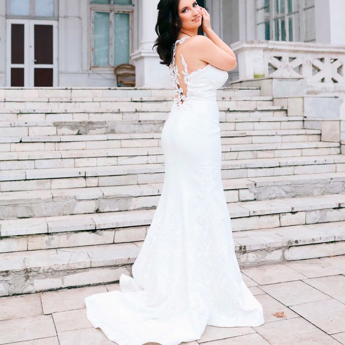 Весільна сукня сілует "рибка" зі шлейфом Omur Ozer турція