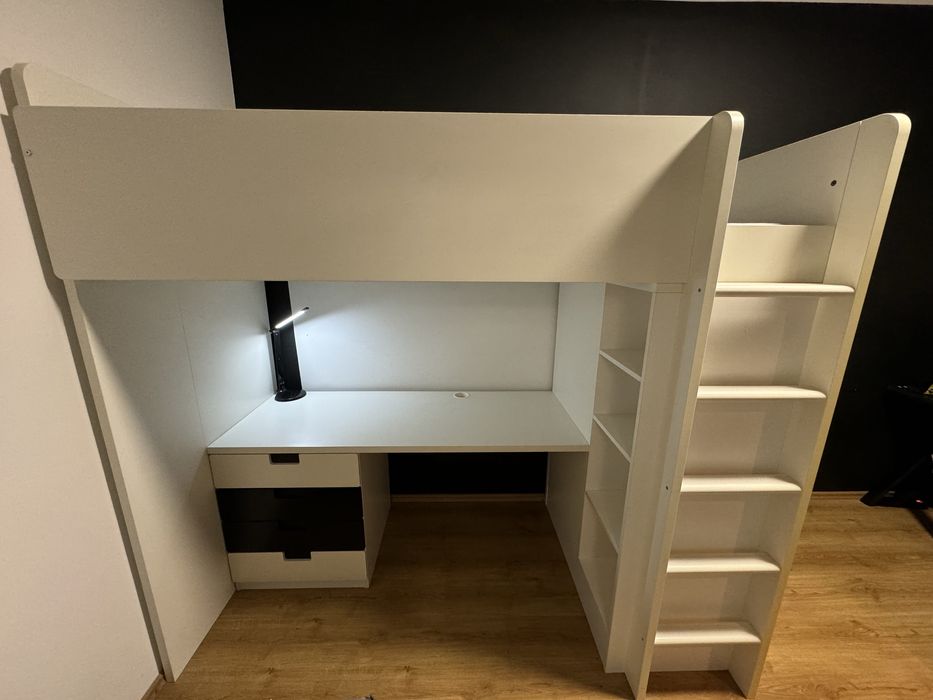 Zestaw łóżko piętrowe z biurkiem, szafką, półkami i szufladami