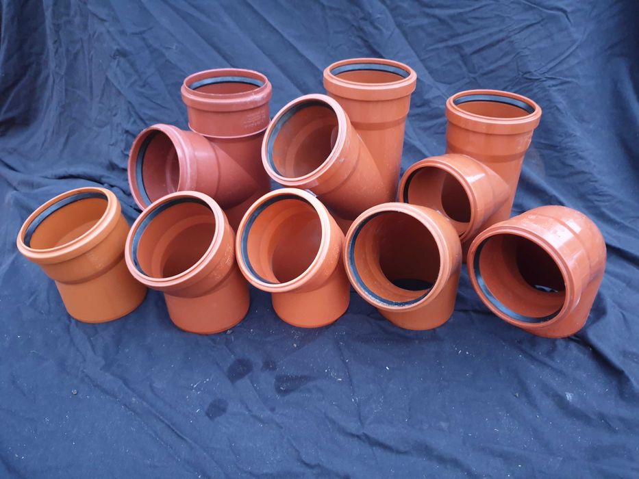 Kolano/trójnik 110/160 zewnętrzne/wewnętrzne 90/67/45/30/15/22,5