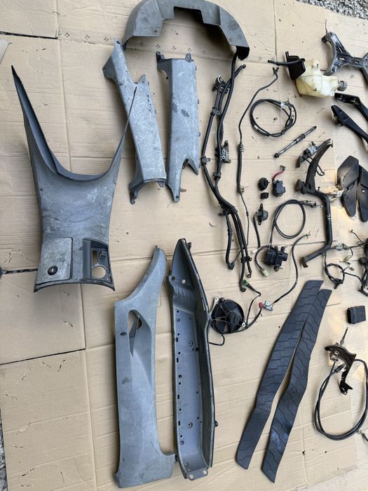 Honda Pantheon 150 owiewka lampa czujnik kiwak instalacja uchwyt wąż