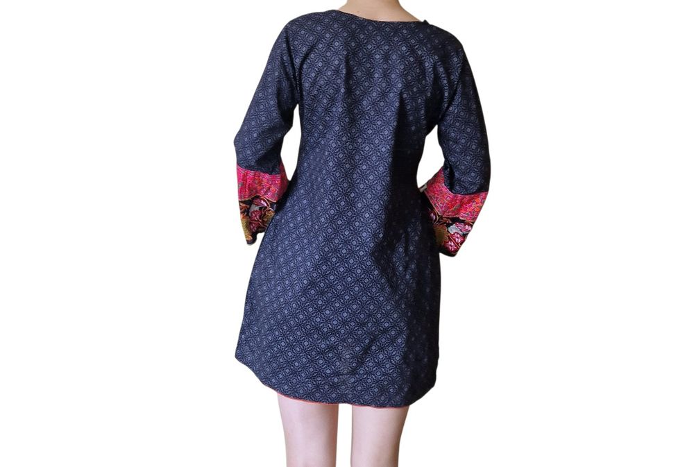 Haftowana orientalna sukienka tunika w kwiaty S XS