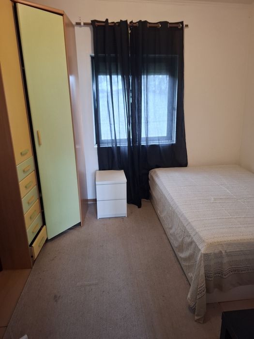 Quarto loures 350,00