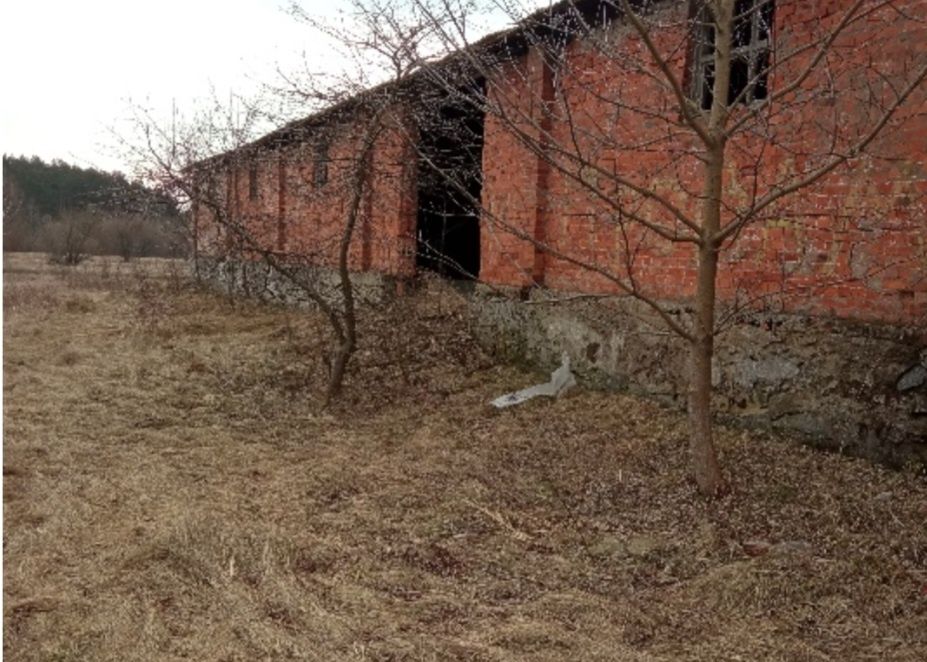 Приміщення складу в промисловій зоні міста Славута