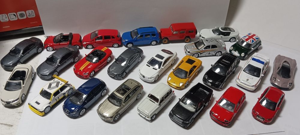 Carros escala 1/43 (lote n23)
