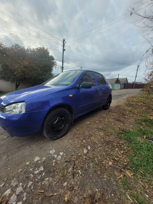 Продам срочно машыну