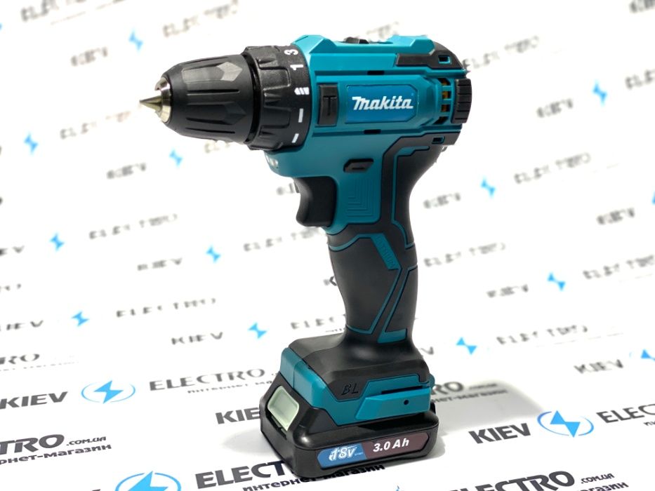 Шуруповерт Makita DF 332 (бесщеточный двигатель) 18V / 3Ah Латвия