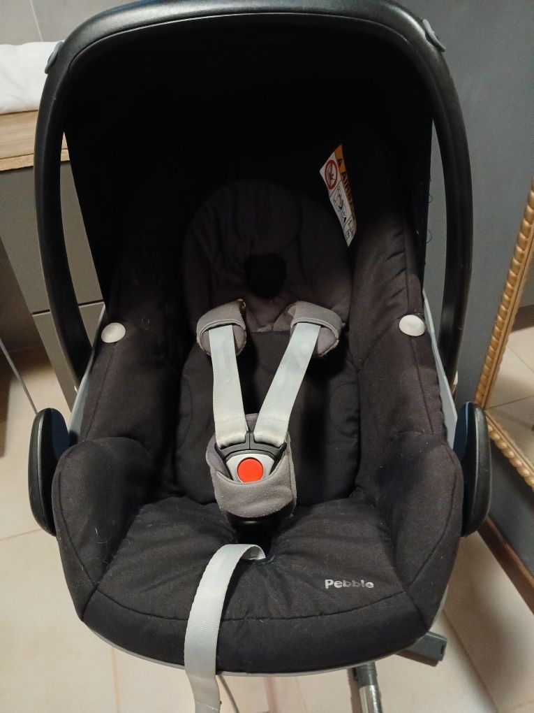 Fotelik Maxi Cosi Pebble