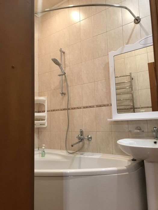 Оренда 2-х кімн.квартири. Центр.