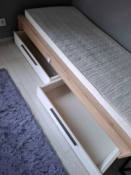 Łóżko dziecięco-młodzieżowe