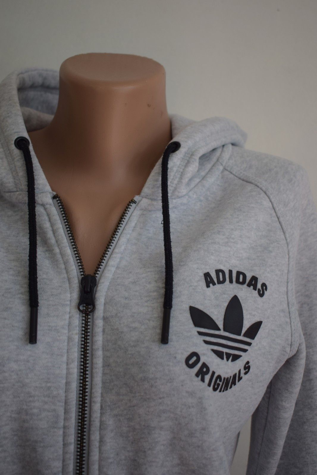 Adidas толстовка S