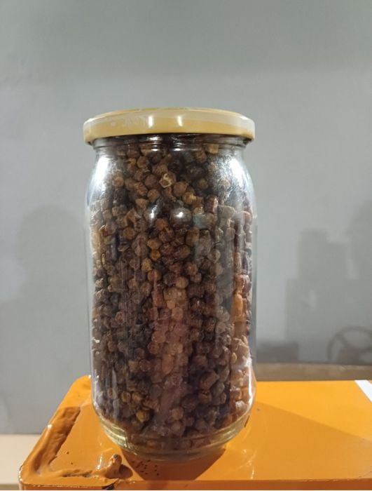 0,5 kg pierzgi pszczelej