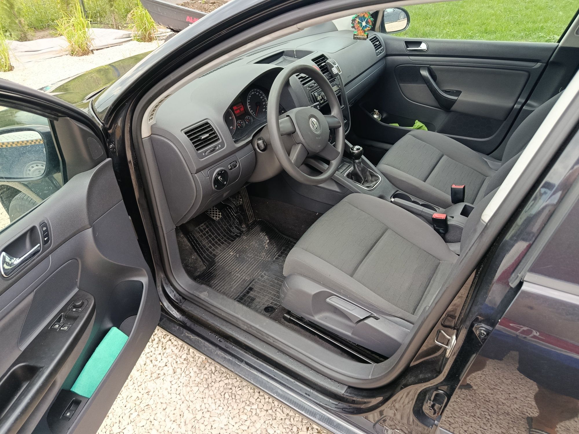 VW Golf V 1.9tdi 105KM BKC sprawna klima