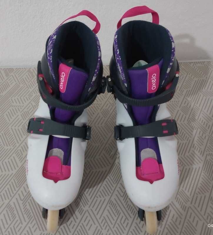 Vendo patins da marca oxelo pouco uso em bom estado. Otimo preço