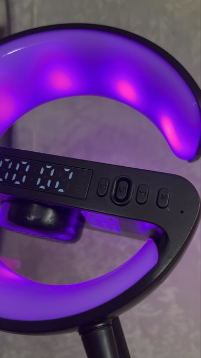 світильник,годинник