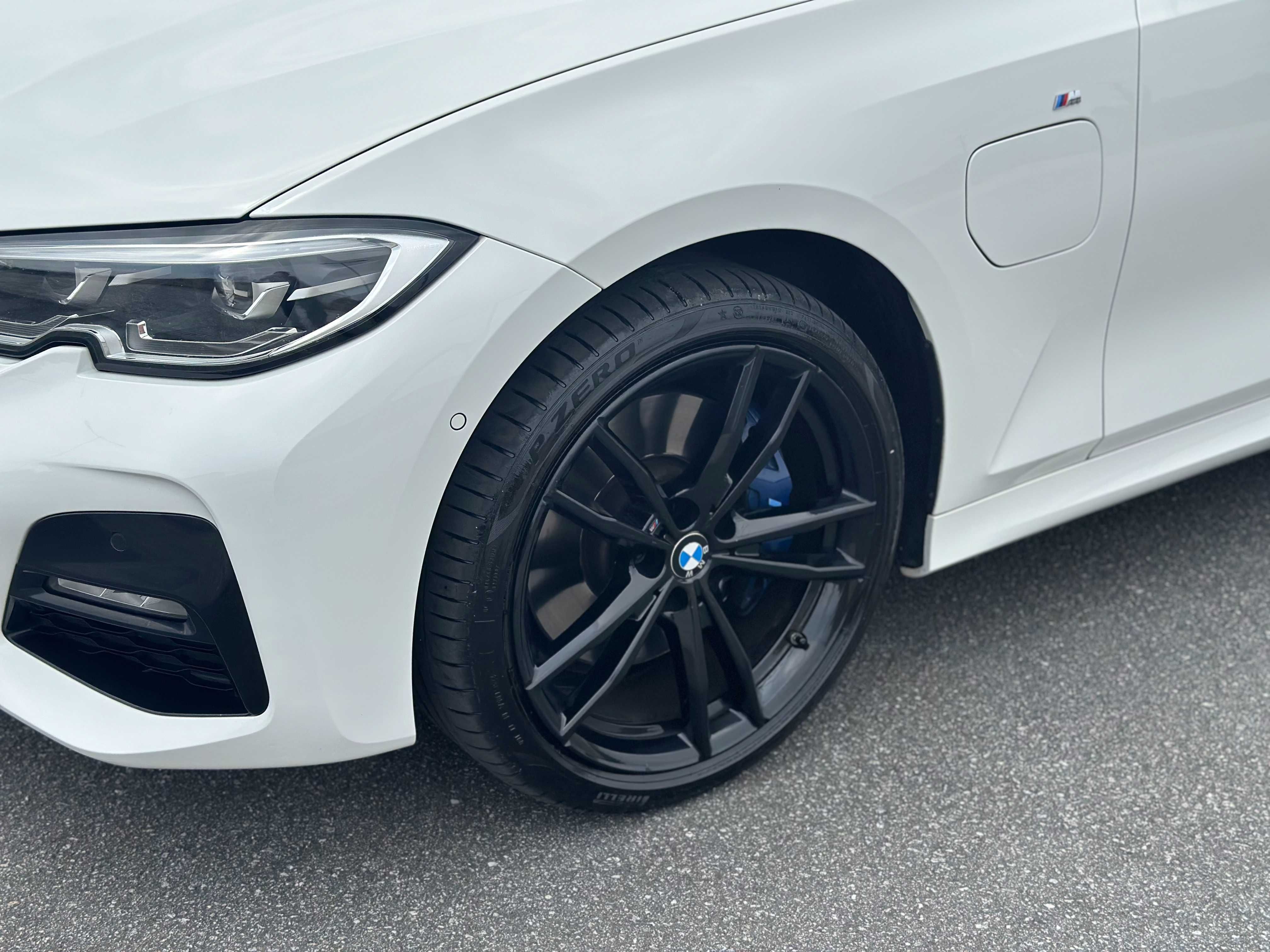 BMW 330e Pack M Auto 292cv Plug-in