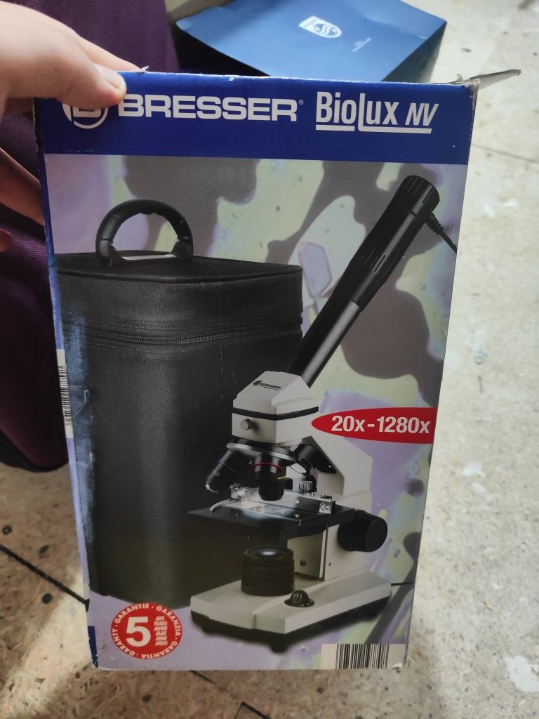 Mikroskop BRESSER Biolux NV 20x-1280x i Okular elektroniczny HD USB