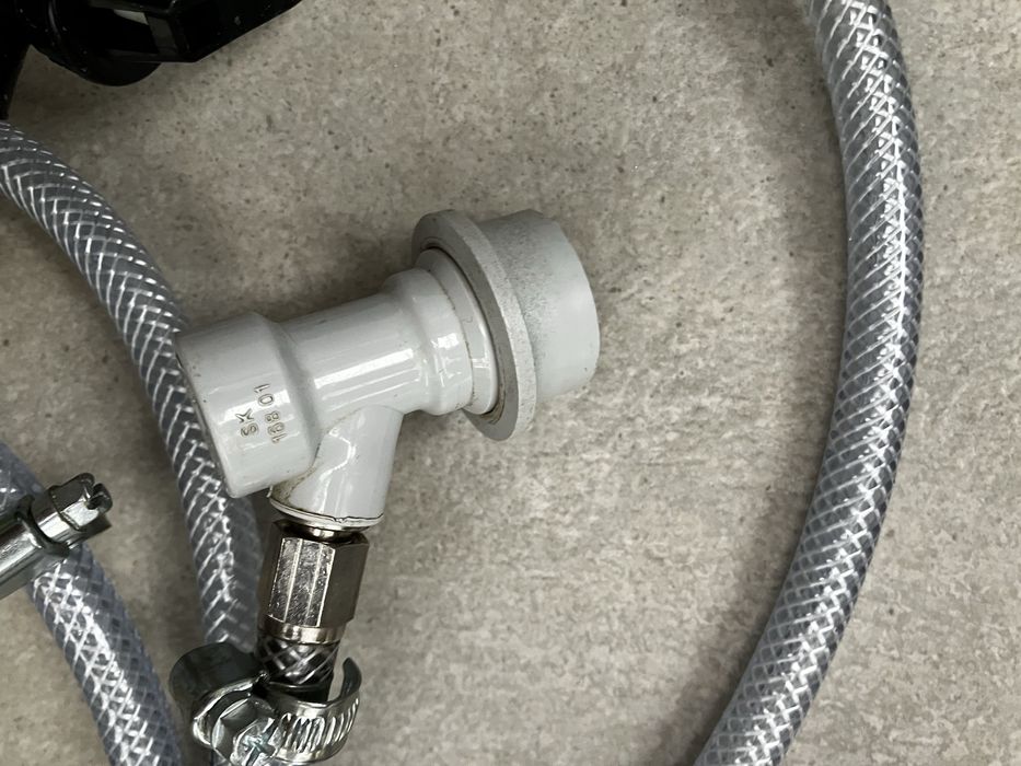 Złączki czarna i szara do ball lock keg Cornelius