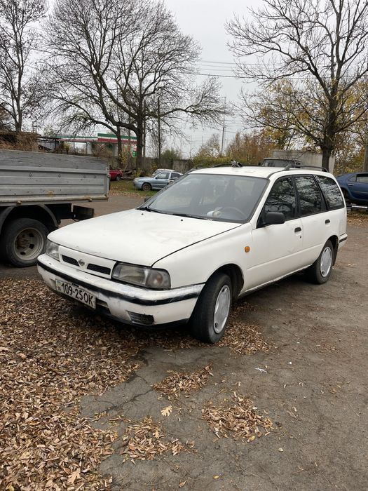 Ниссан санни 1.6 бензин