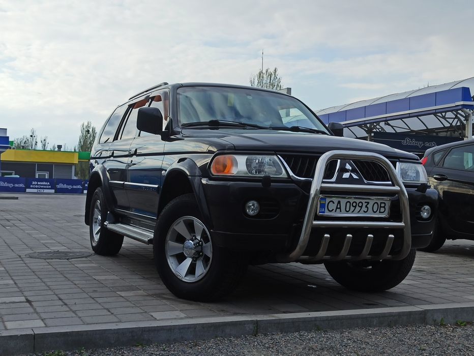 Продам Мітсубіші паджеро спорт 1