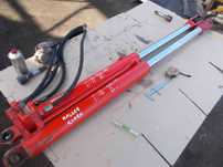 Siłownik hydrauliczny dwustronnego działania 162cm rozłożony