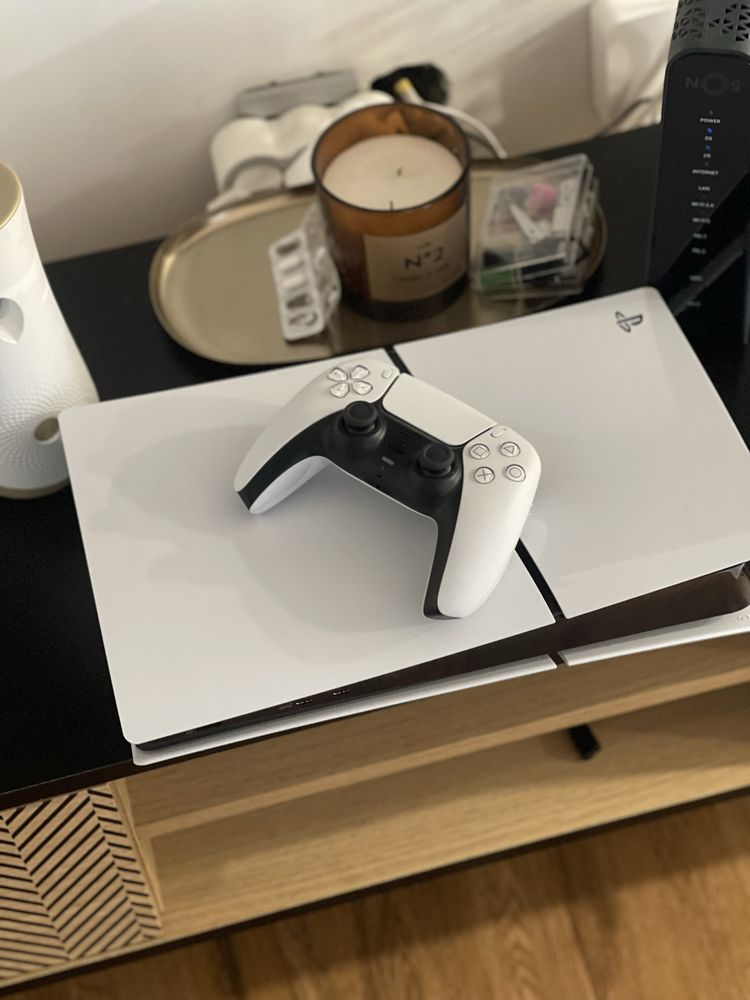Vendo ps5 slim  como nova