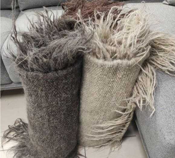 Ліжник-доріжка карпатський з вовни