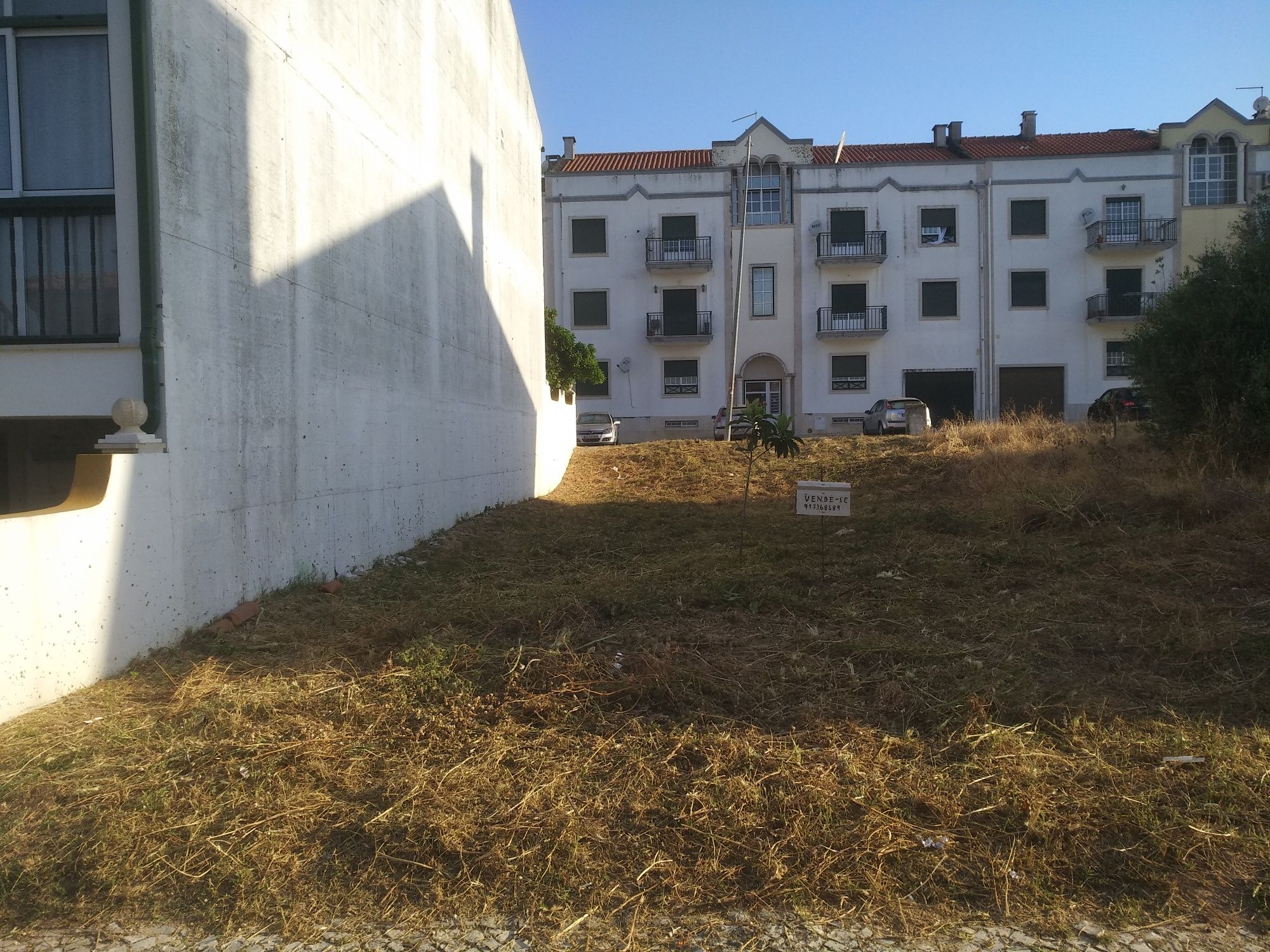 Vende se terreno