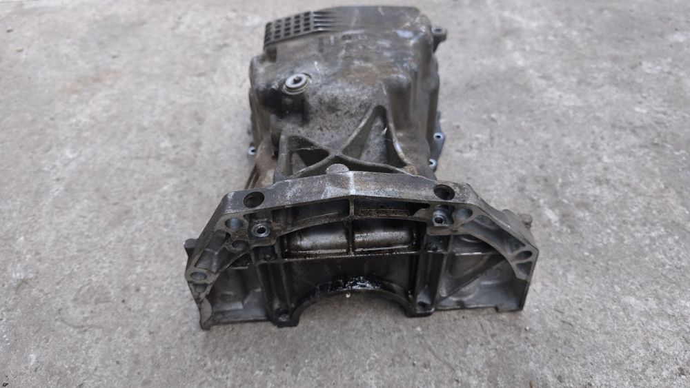 Продам поддон двигателя renault 1.5 дизель k9k