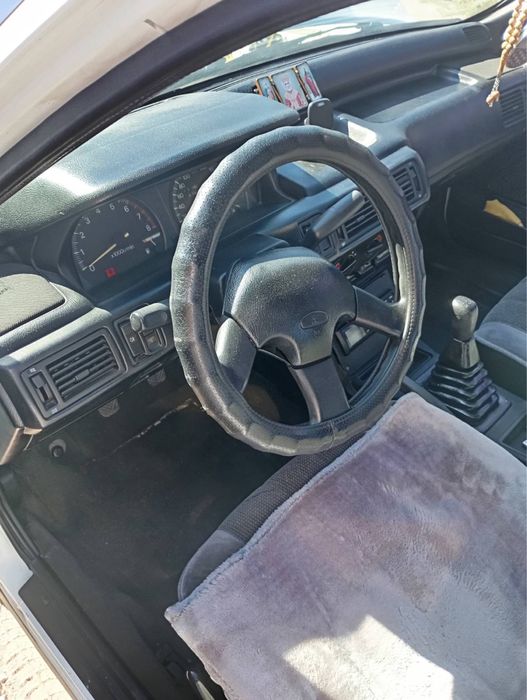 Mitsubishi Galant 1988 года, 1.6 бензин. Пробег 5.000.