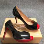Nowe szpilki Christian Louboutin