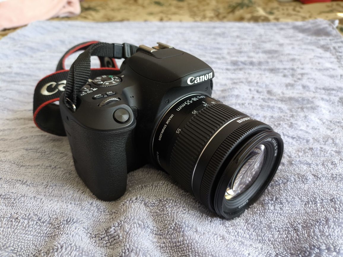 Canon 200d plus 18-55 STM