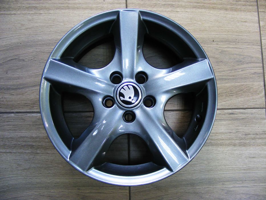 Диски R15 Audi A3,Seat ,VW Golf 4,Skoda Fabia,Toyota Avensis 5/100