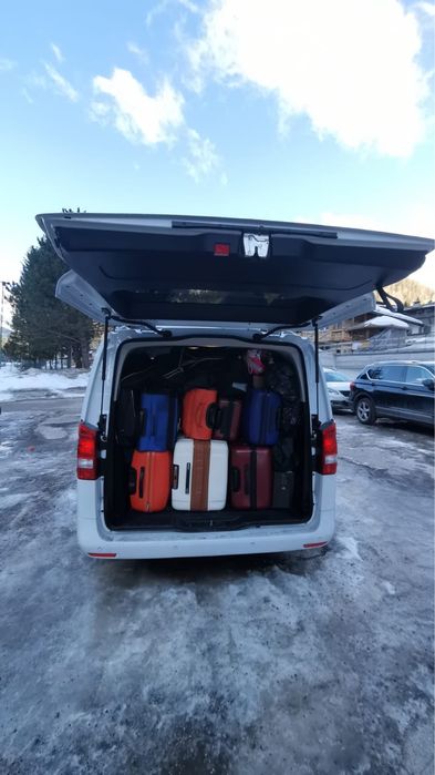 Bus osobowy 8 -9 na wyjazd na narty. Włochy Austria urlop. Napęd 4x4