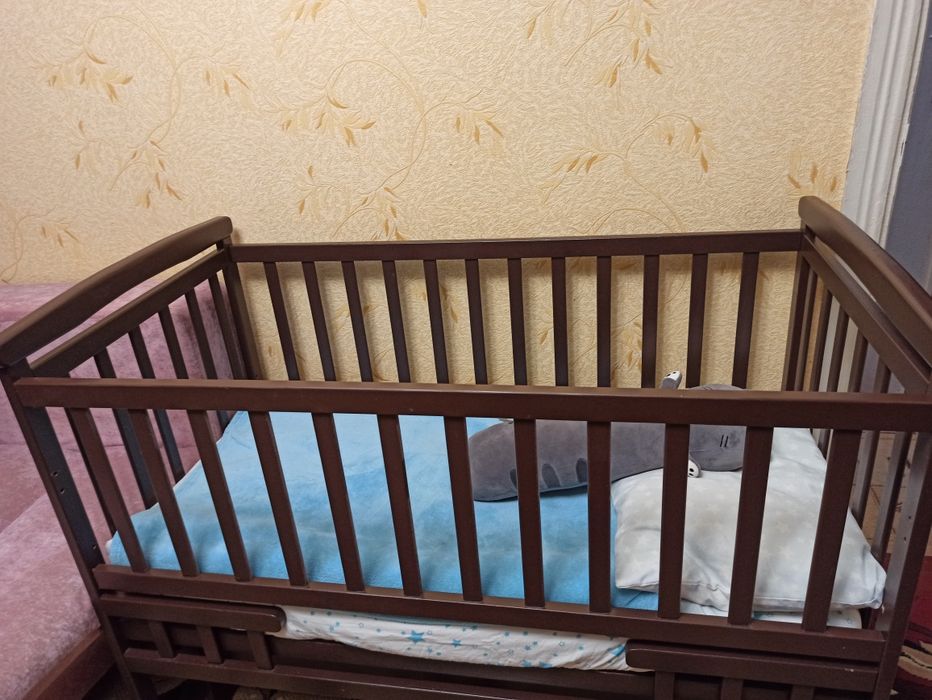 Колиска/ліжечко для дитини від 0 до 5 років